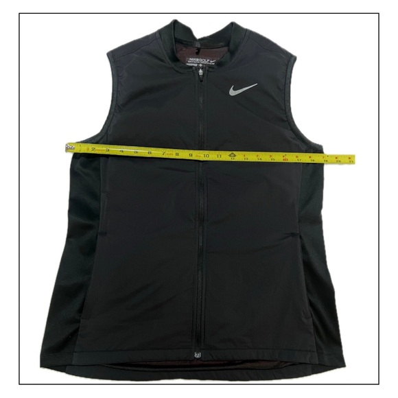 Nike Women’s Lightweight Golf Vest. Large - Picture 3 of 12